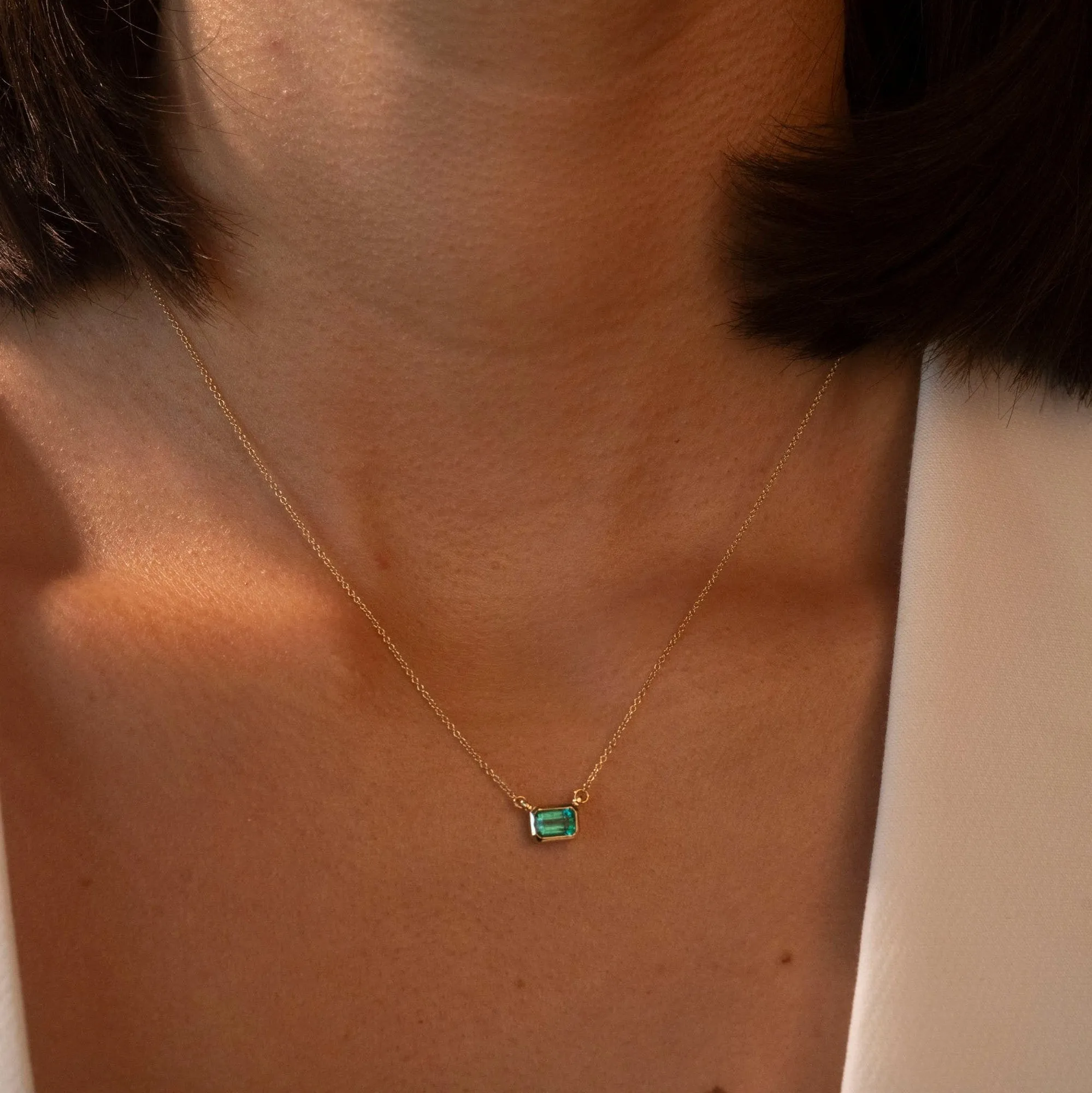 14k Emerald Hera Necklace