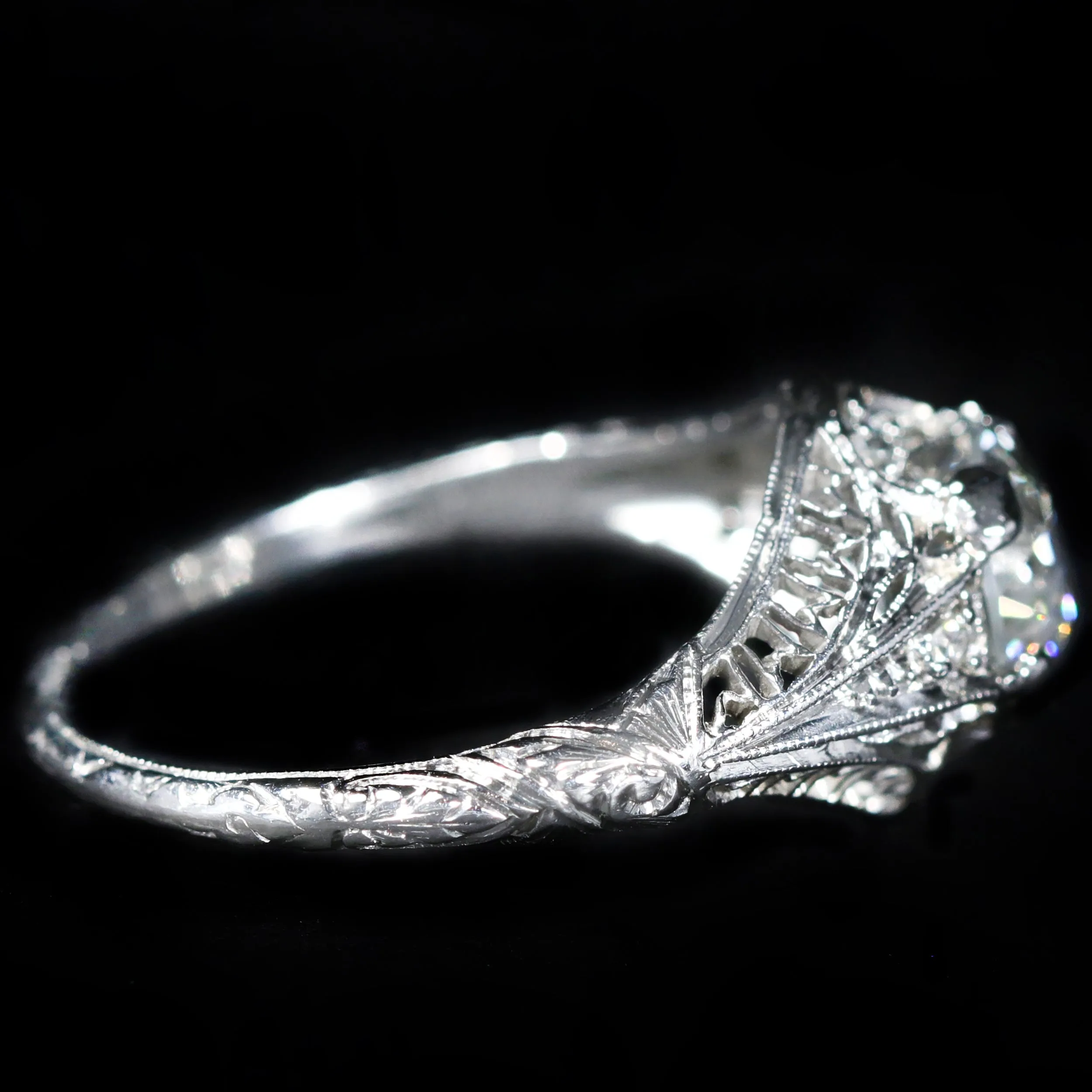 Art Deco Platinum 1.10 Carat Old European Cut Diamond Engagement Ring