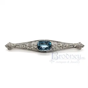 Art Deco Platinum Aquamarine and Diamond Bar Pin