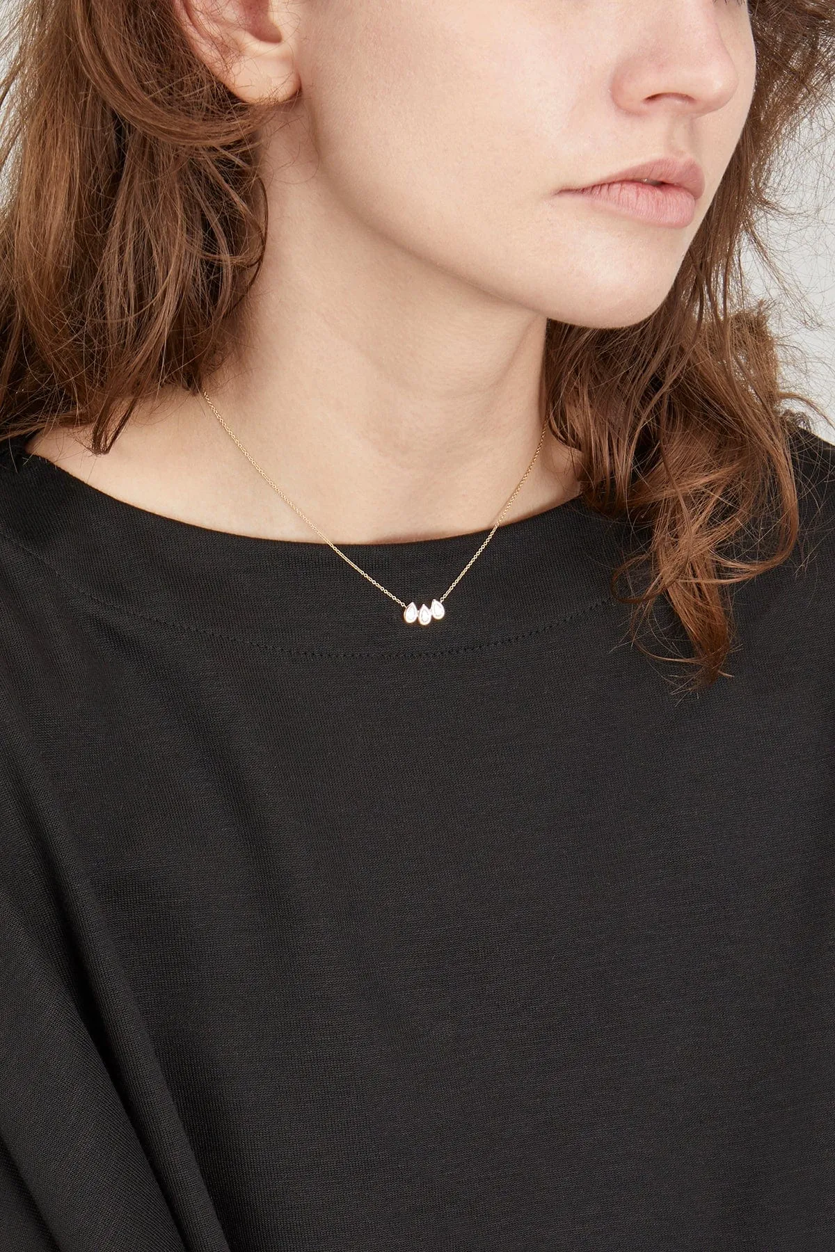 Bezel Teardrop Necklace in 14k Yellow Gold