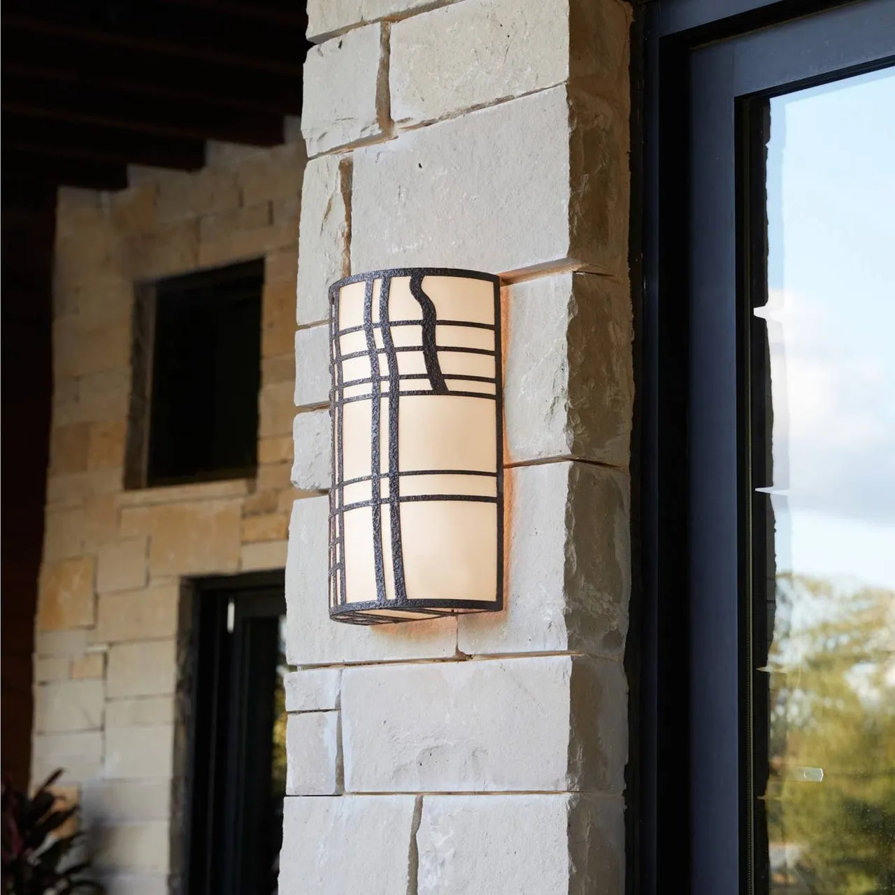 Elmwood Outdoor Wall Sconce