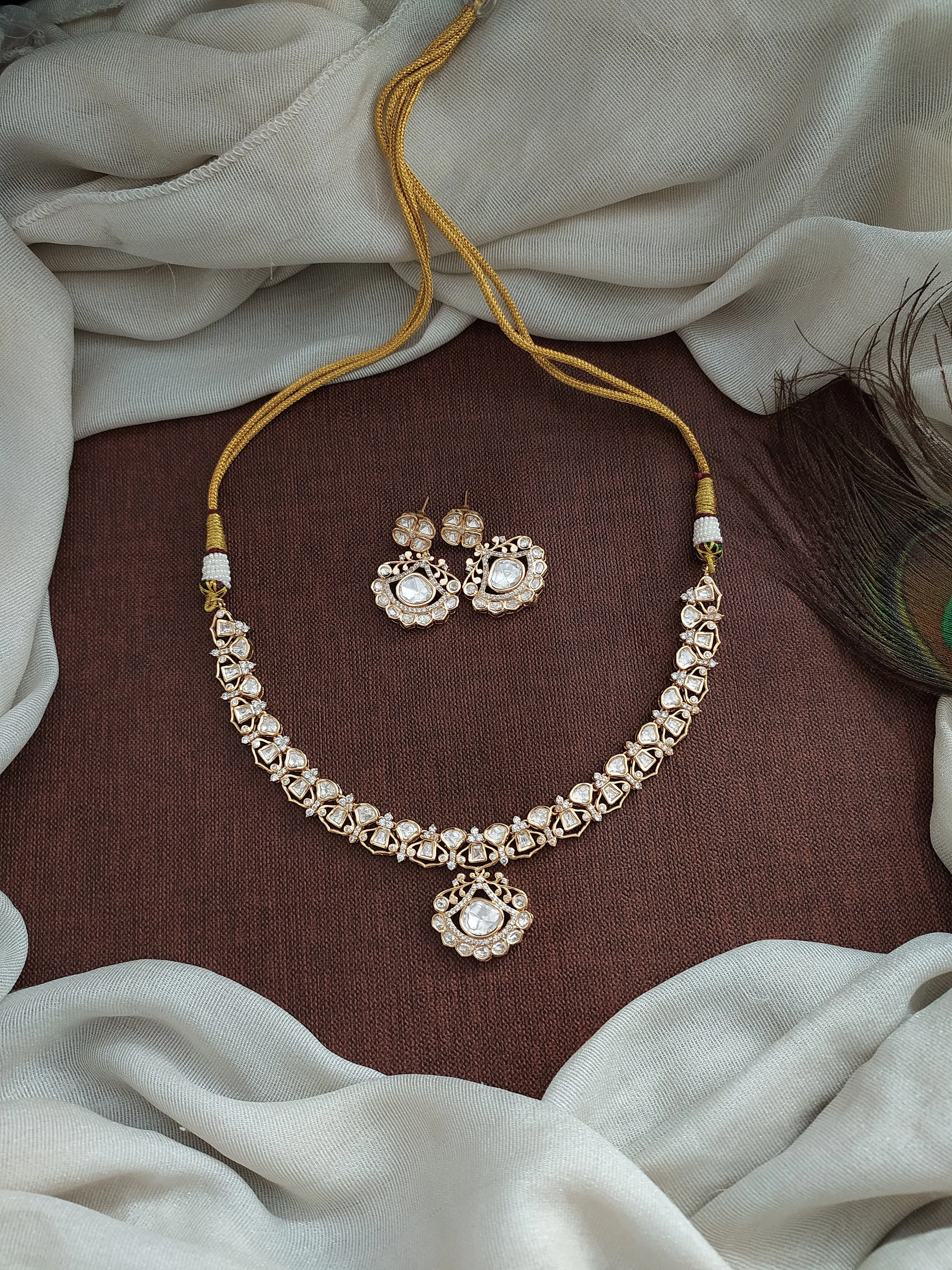 Kundan Necklace Set with Sparkling Uncut Diamond Stones