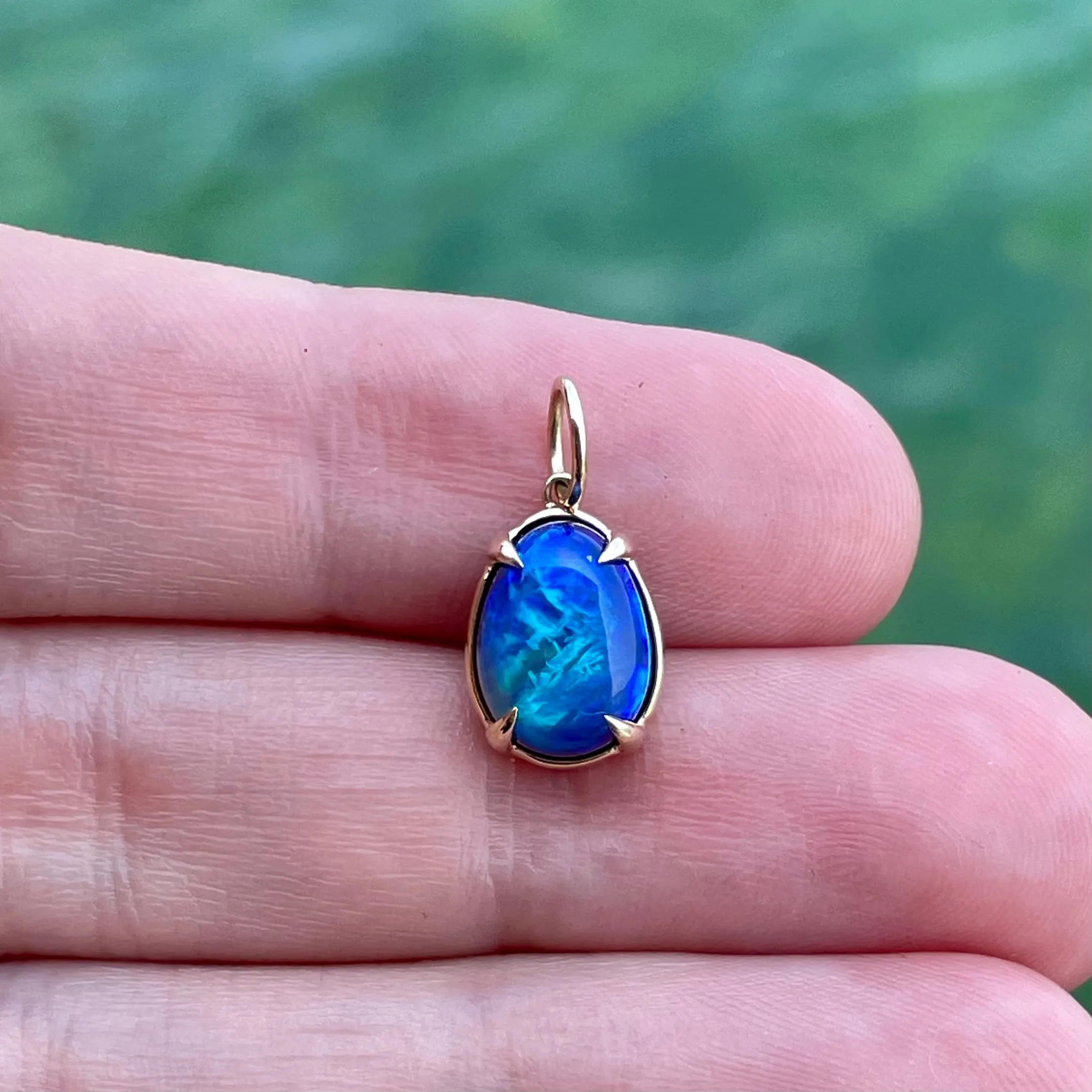 Medium Oval Lightning Ridge Opal Pendant