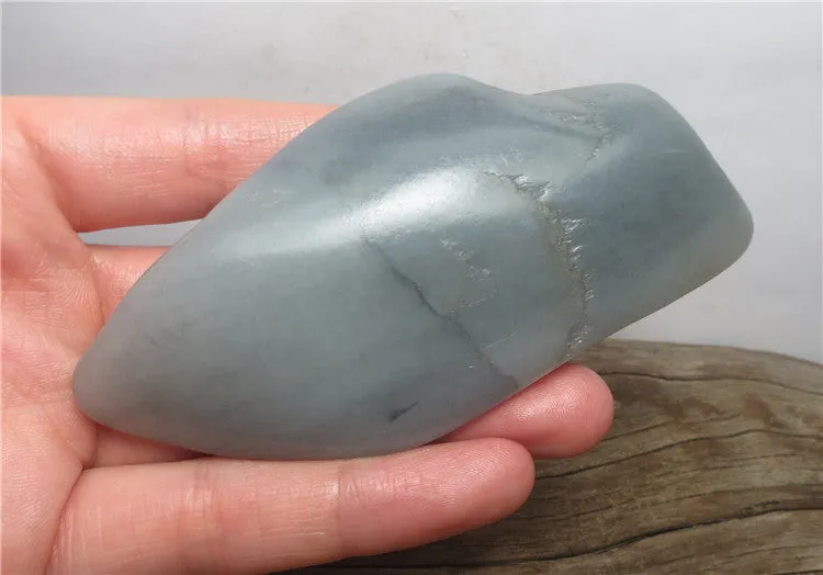 Natural Hetian Jade Rough Nephrite Raw (133g, 100X47X21mm)