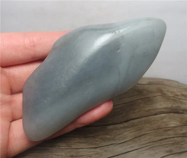 Natural Hetian Jade Rough Nephrite Raw (133g, 100X47X21mm)