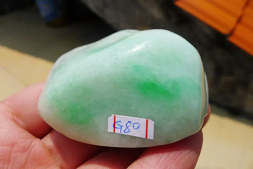 Natural Jade Rough Jadeite Raw (109g,5.9X3.9X2.6cm)