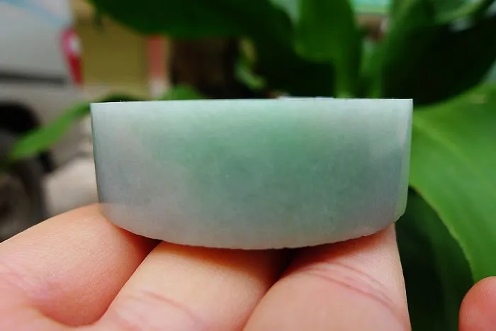 Natural Jade Rough Jadeite Raw (132g,5.4X1.65cm)