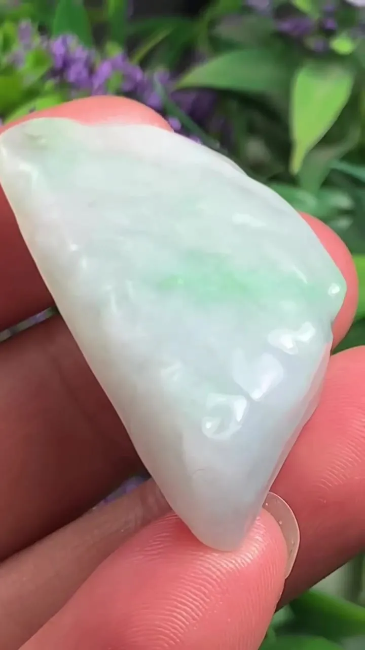 Natural Jade Rough Jadeite Raw (14g,4.2X2.1X0.95cm)-A1283