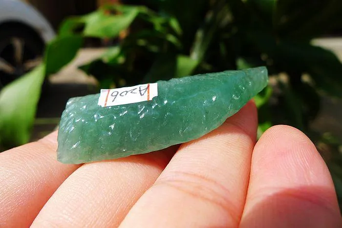 Natural Jade Rough Jadeite Raw (15g,4.6X1.75X1cm)