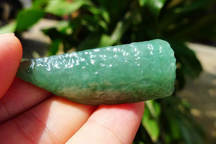 Natural Jade Rough Jadeite Raw (15g,4.6X1.75X1cm)