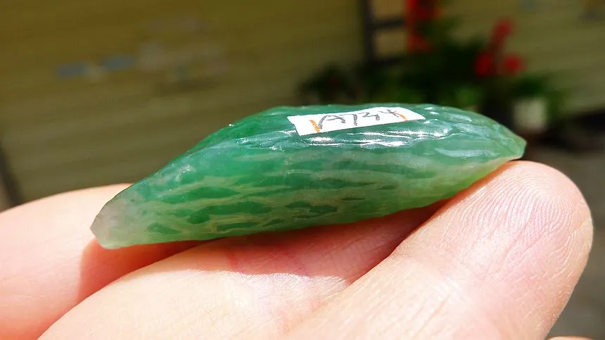 Natural Jade Rough Jadeite Raw (18g,4.6X1.9X1.2cm)