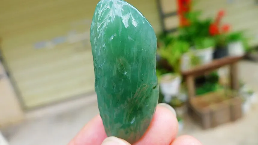 Natural Jade Rough Jadeite Raw (18g,4.6X1.9X1.2cm)