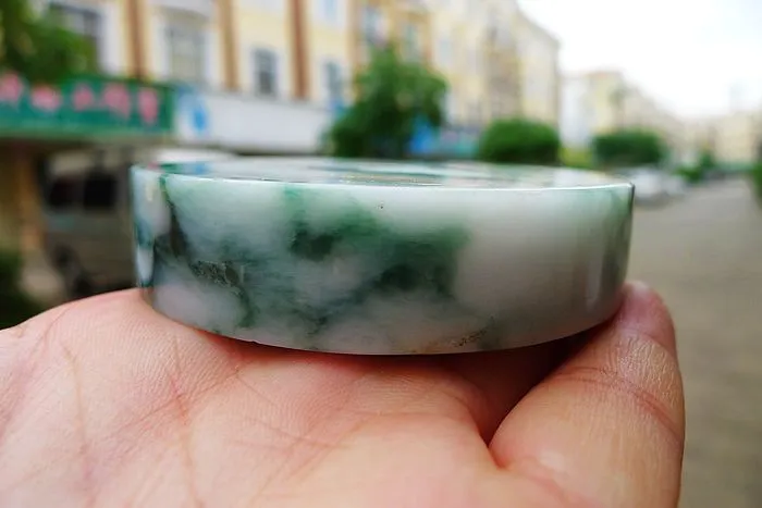 Natural Jade Rough Jadeite Raw (237g,7.4X1.6cm)