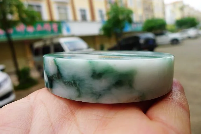 Natural Jade Rough Jadeite Raw (237g,7.4X1.6cm)