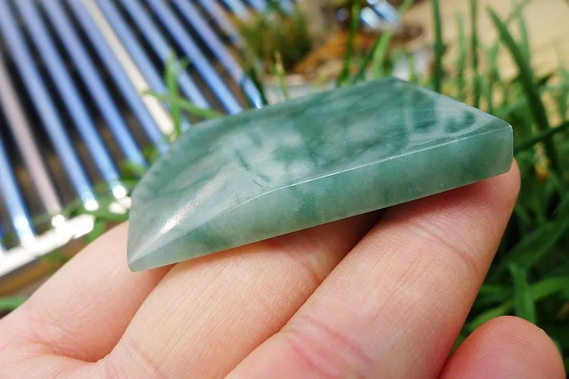 Natural Jade Rough Jadeite Raw (29g,5.2X3.8X0.5cm)