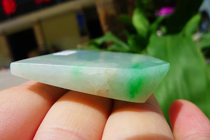 Natural Jade Rough Jadeite Raw (48g,5.2X4.3X1.15cm)