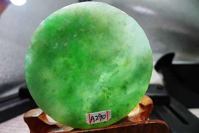 Natural Jade Rough Jadeite Raw (60g,5.55X0.7cm)