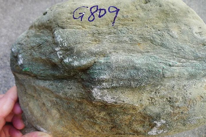 Natural Jade Rough Jadeite Raw (6.6kg,22X17X12cm)