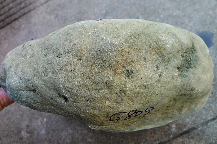 Natural Jade Rough Jadeite Raw (6.6kg,22X17X12cm)