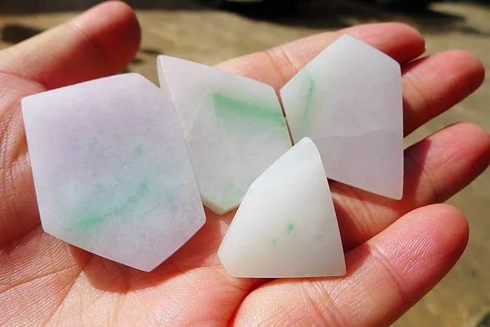 Natural Jade Rough Jadeite Raw S--46g