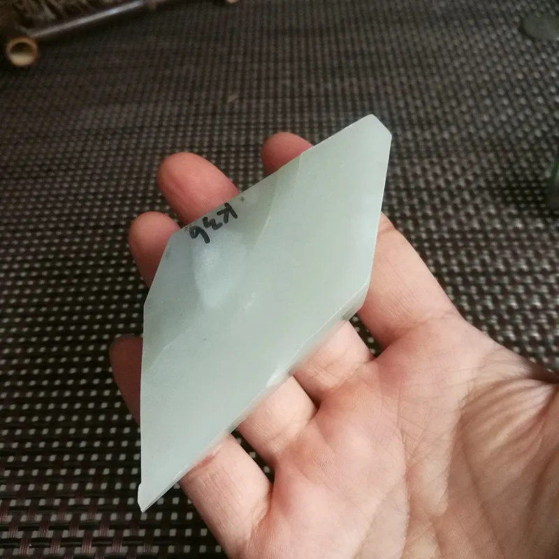 Natural Kunlun Jade Rough Nephrite Raw (113g,9.5X4X1.8cm)