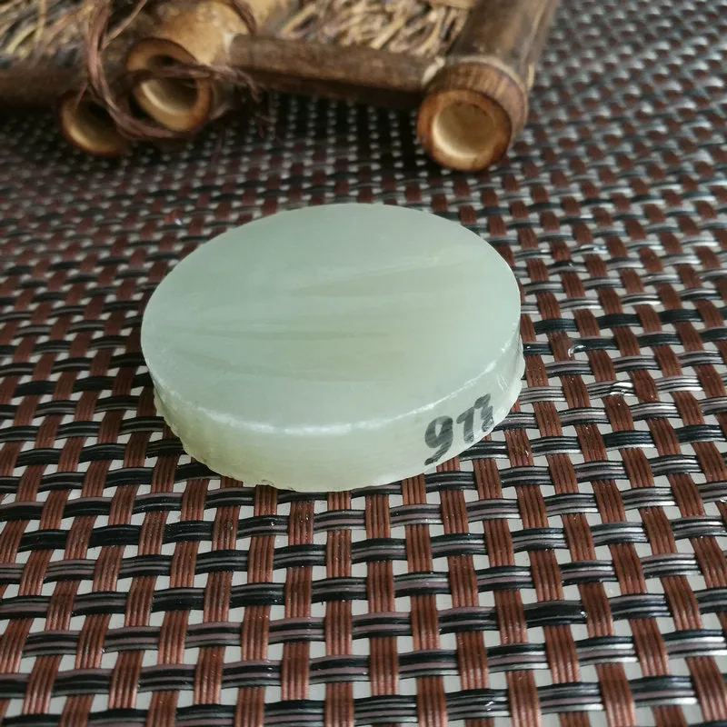 Natural Kunlun Jade Rough Nephrite Raw (49g, 4.5X1cm)