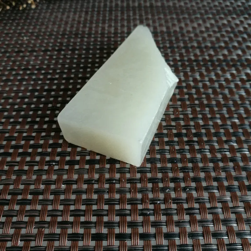 Natural Kunlun Jade Rough Nephrite Raw (85g,7.5X3.5X1.4cm)