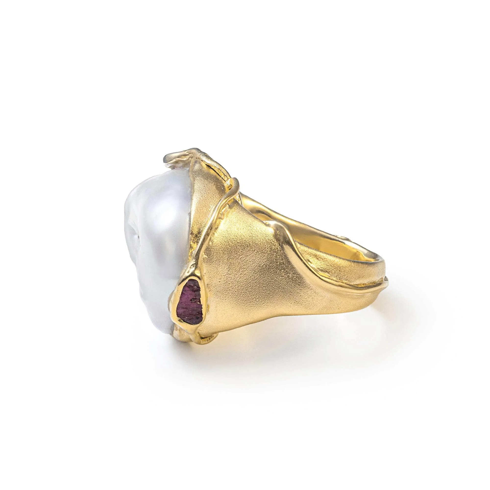 Ono Baroque Pearl and Rough Ruby Ring (18K Gold)