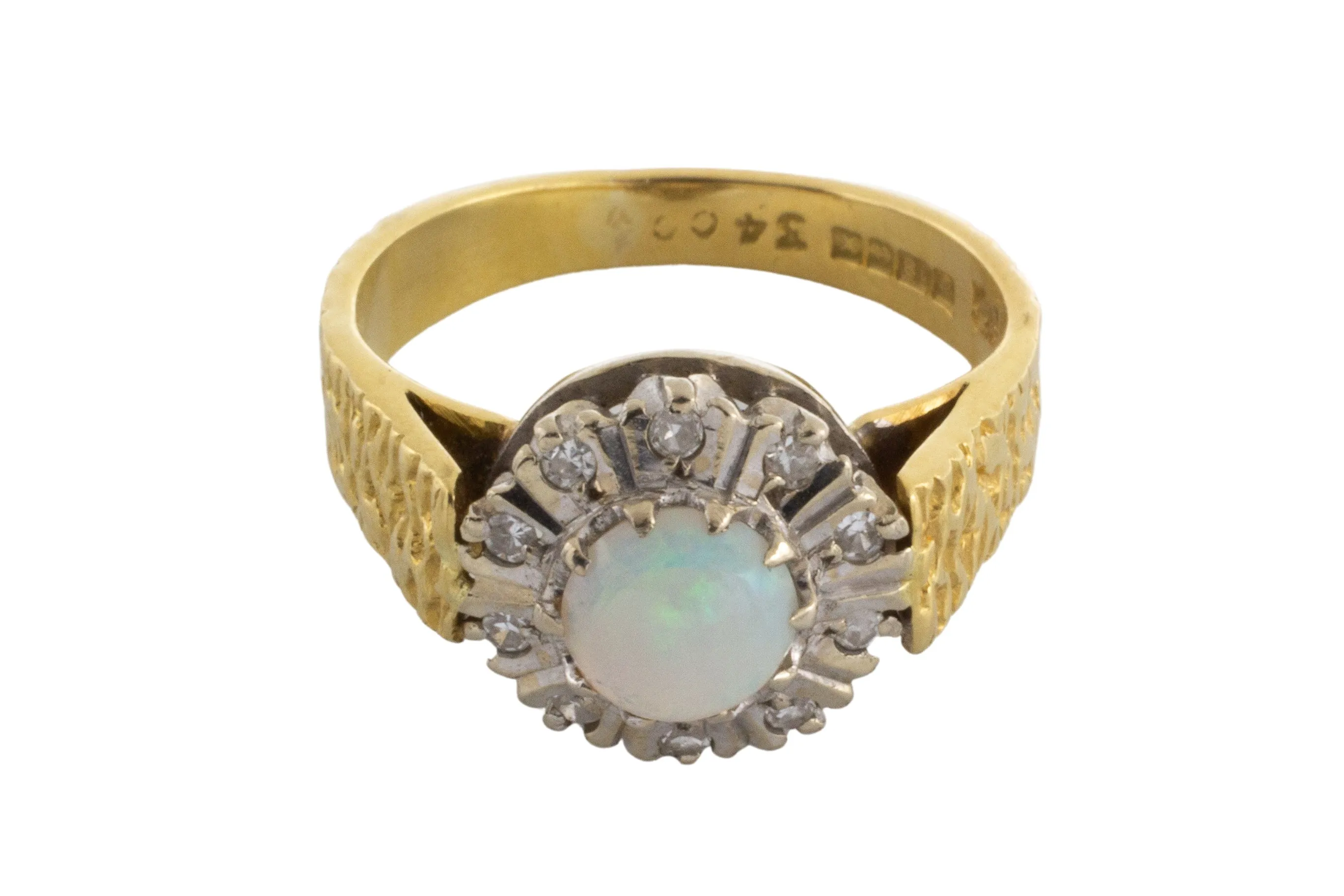 Opal and diamond ring in 18 carat gold