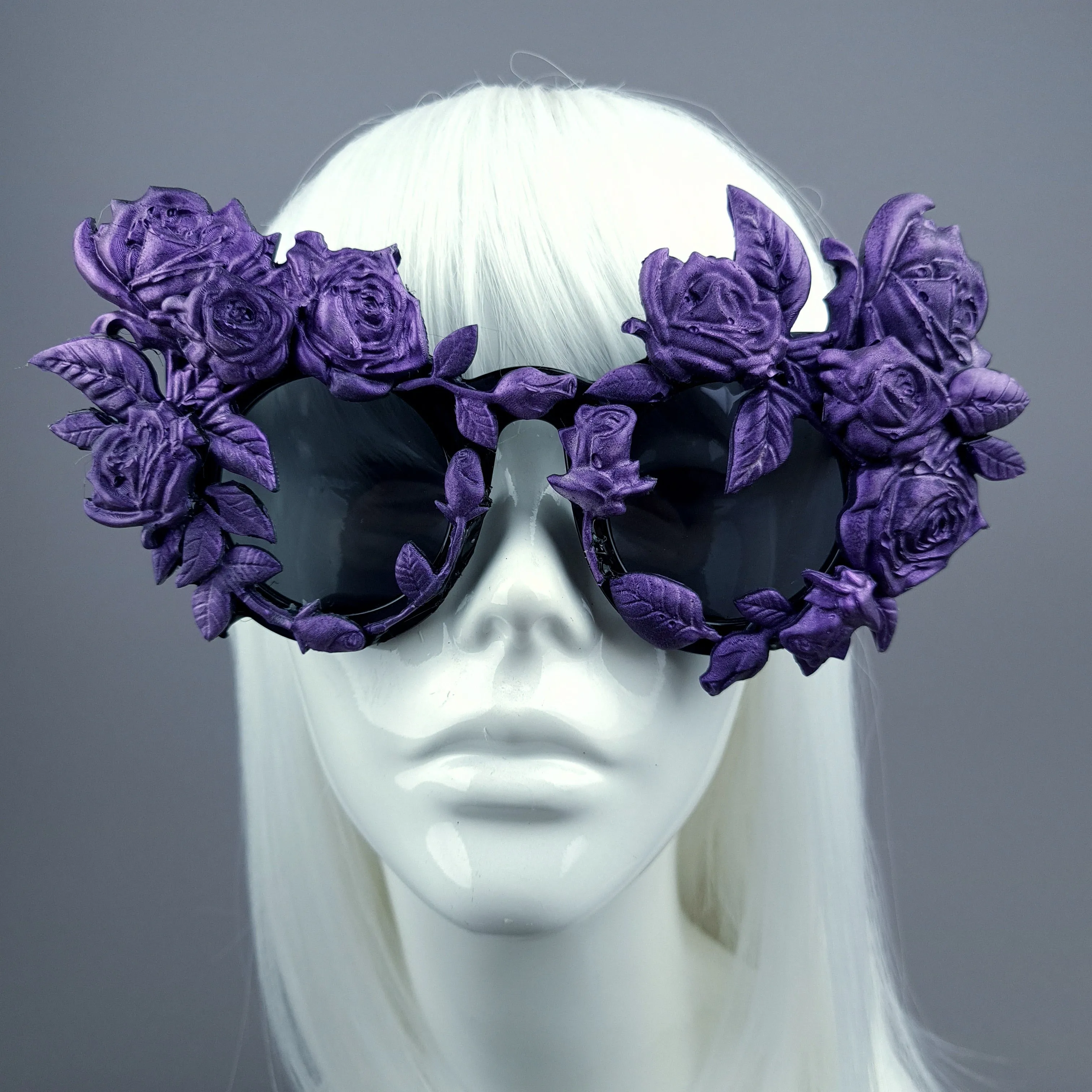 "Amour Sombre" Purple Roses Sunglasses