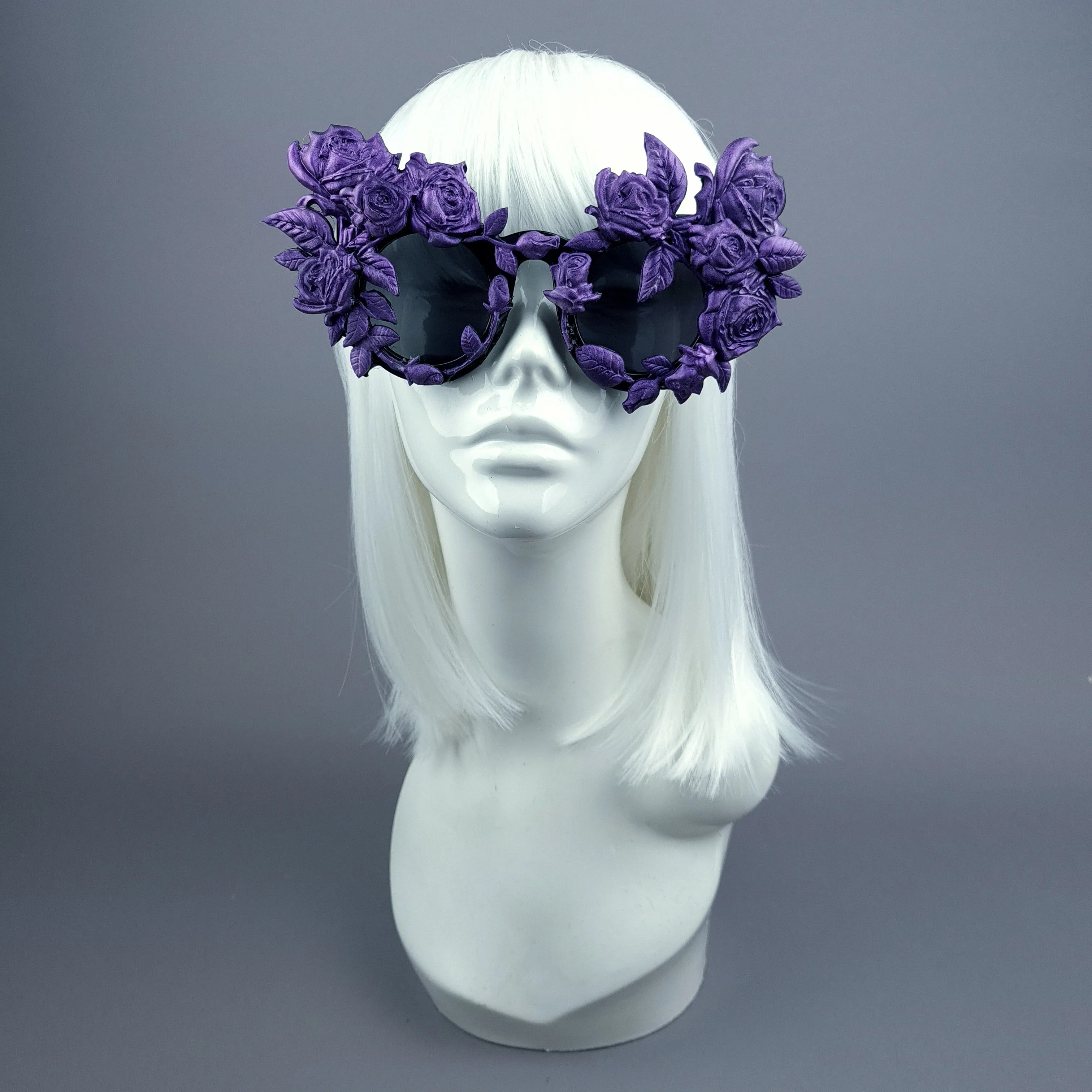 "Amour Sombre" Purple Roses Sunglasses