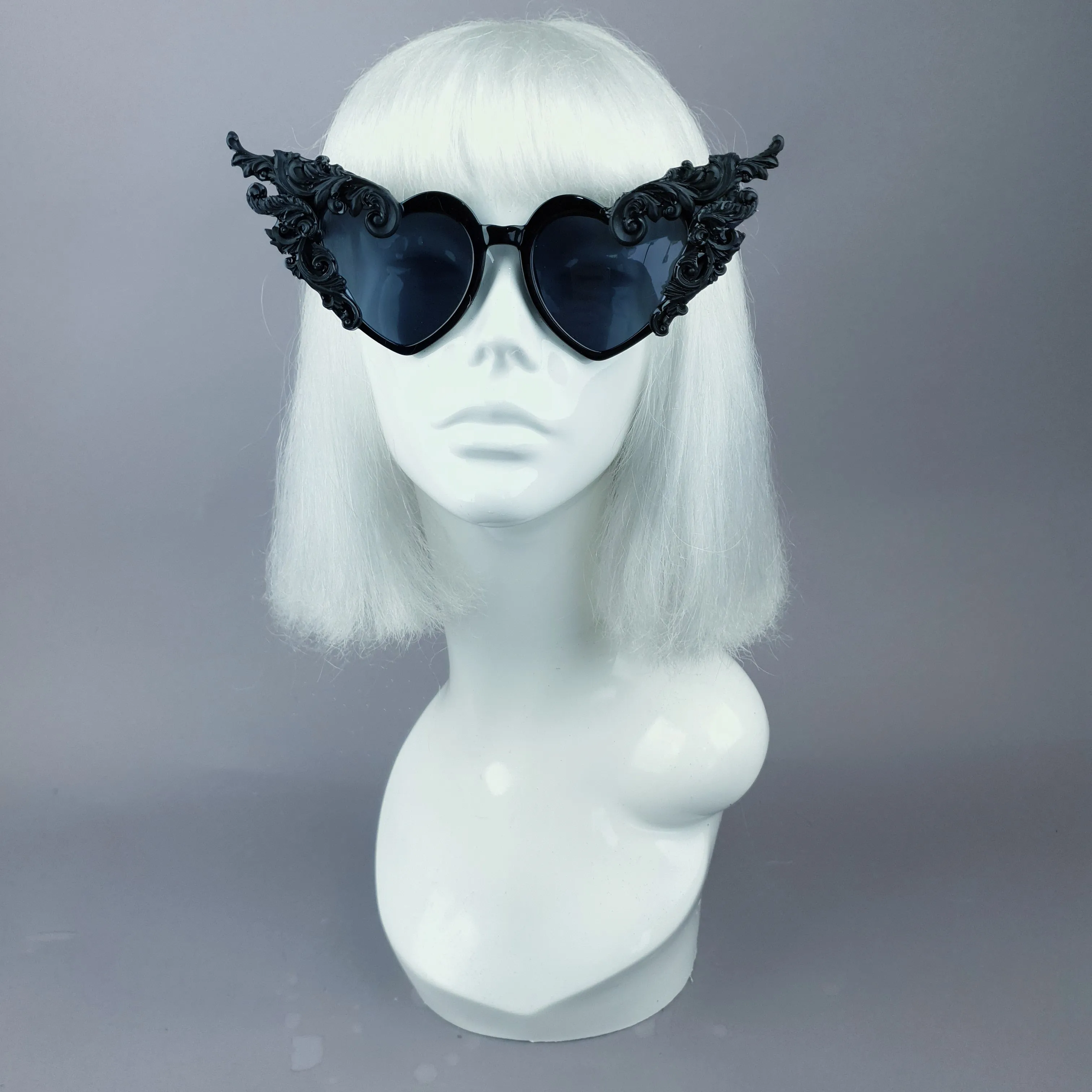 "Ozizira" Black Filigree Heart Shaped Sunglasses