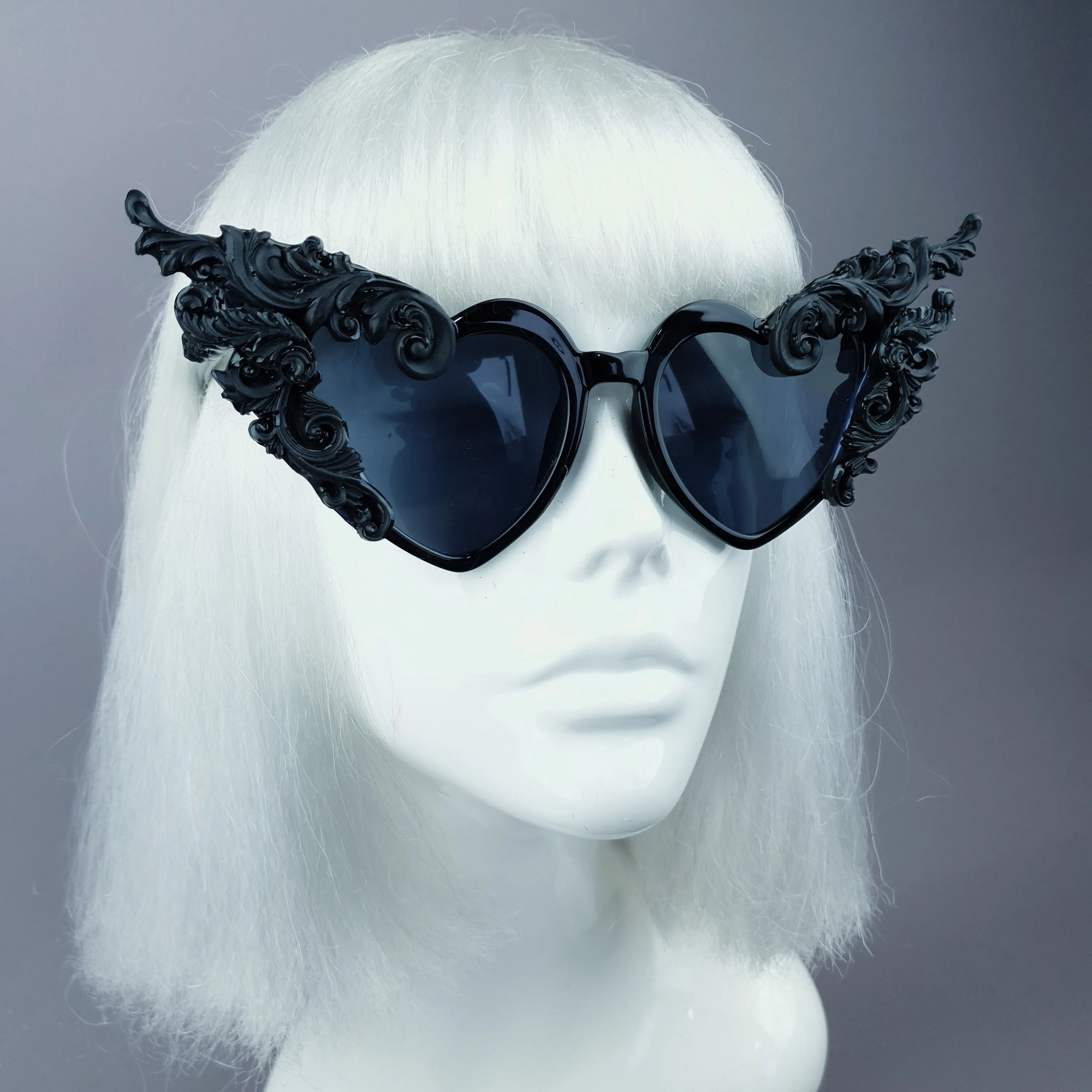 "Ozizira" Black Filigree Heart Shaped Sunglasses