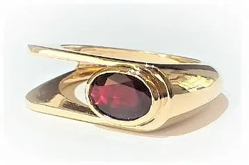 RUBY UNISEX FLAT RING