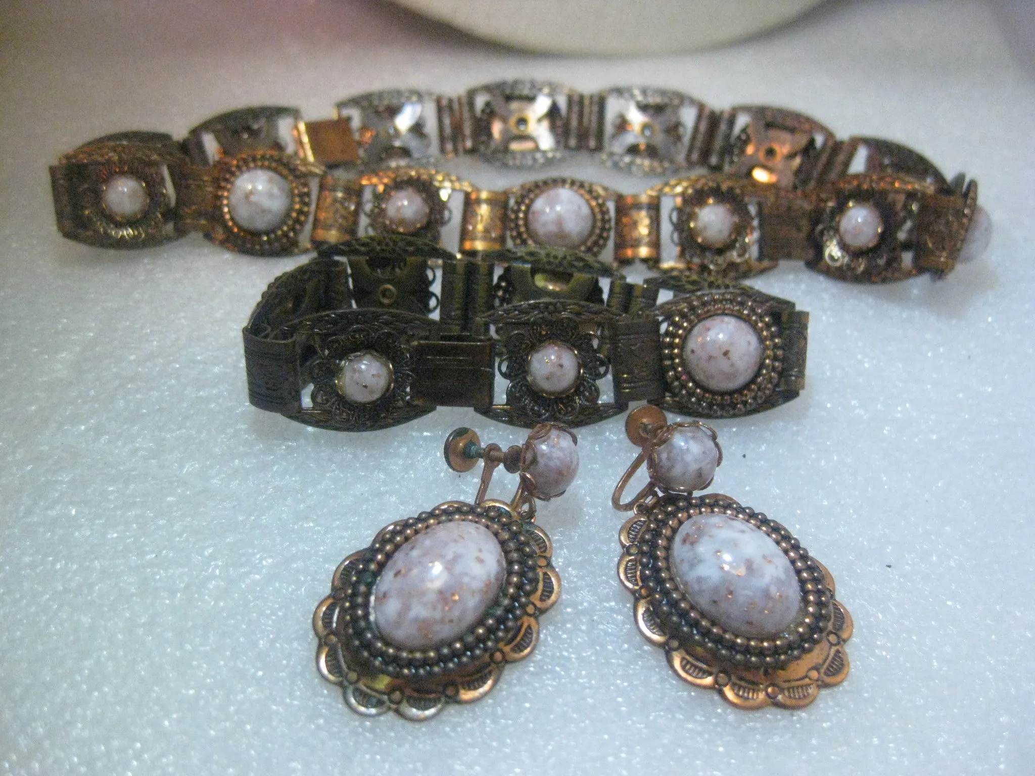 Vintage 1950's Pressed Copper & Confetti Lucite Convertible Demi Parure 3 Pc. Southwestern/Boho Set