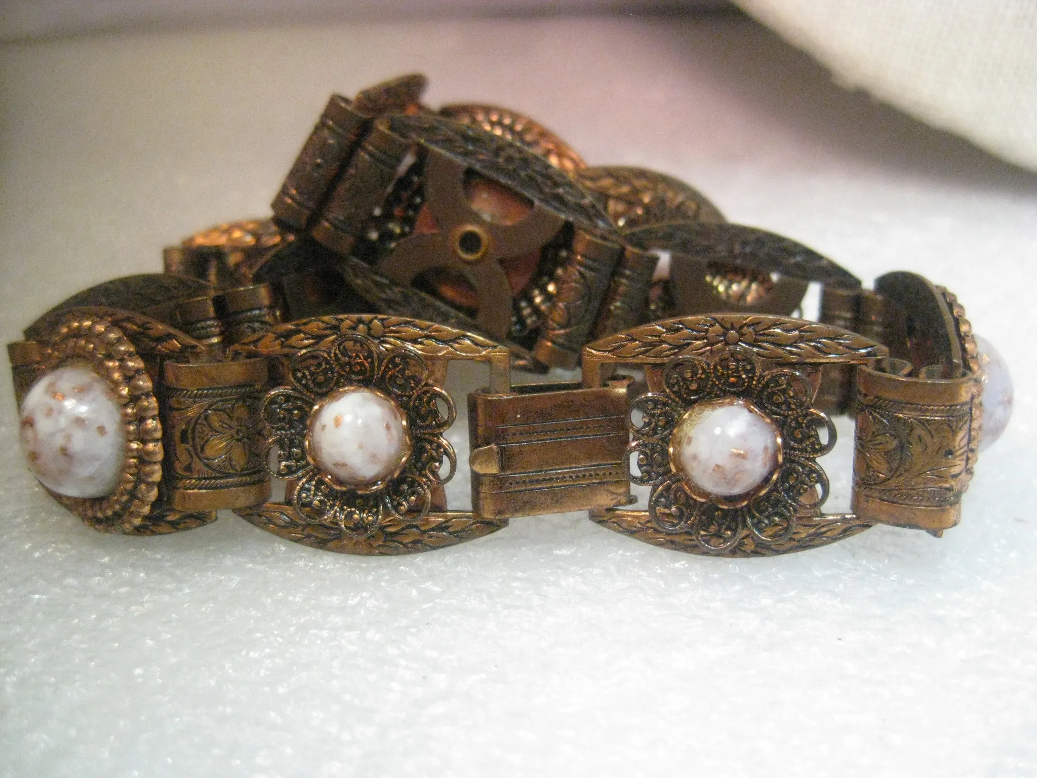 Vintage 1950's Pressed Copper & Confetti Lucite Convertible Demi Parure 3 Pc. Southwestern/Boho Set