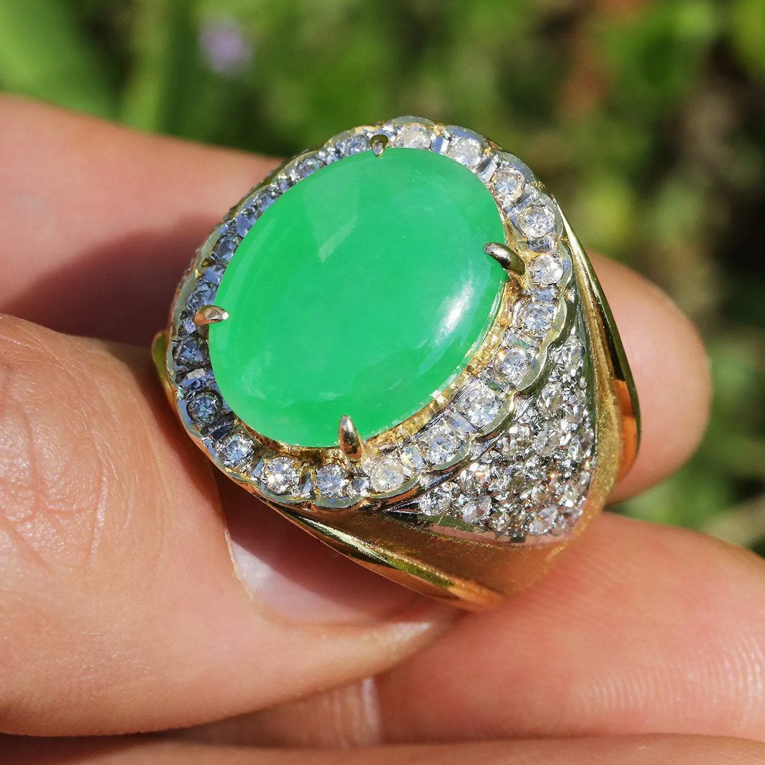 Vintage Oval Green Jade Ring with Diamonds 18K Gold 5.25ctw